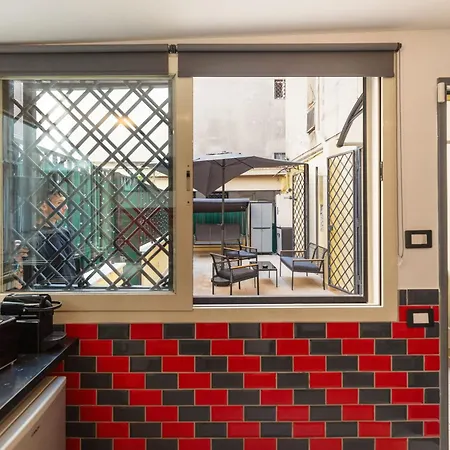 Quintino Terrace Near Termini Station *